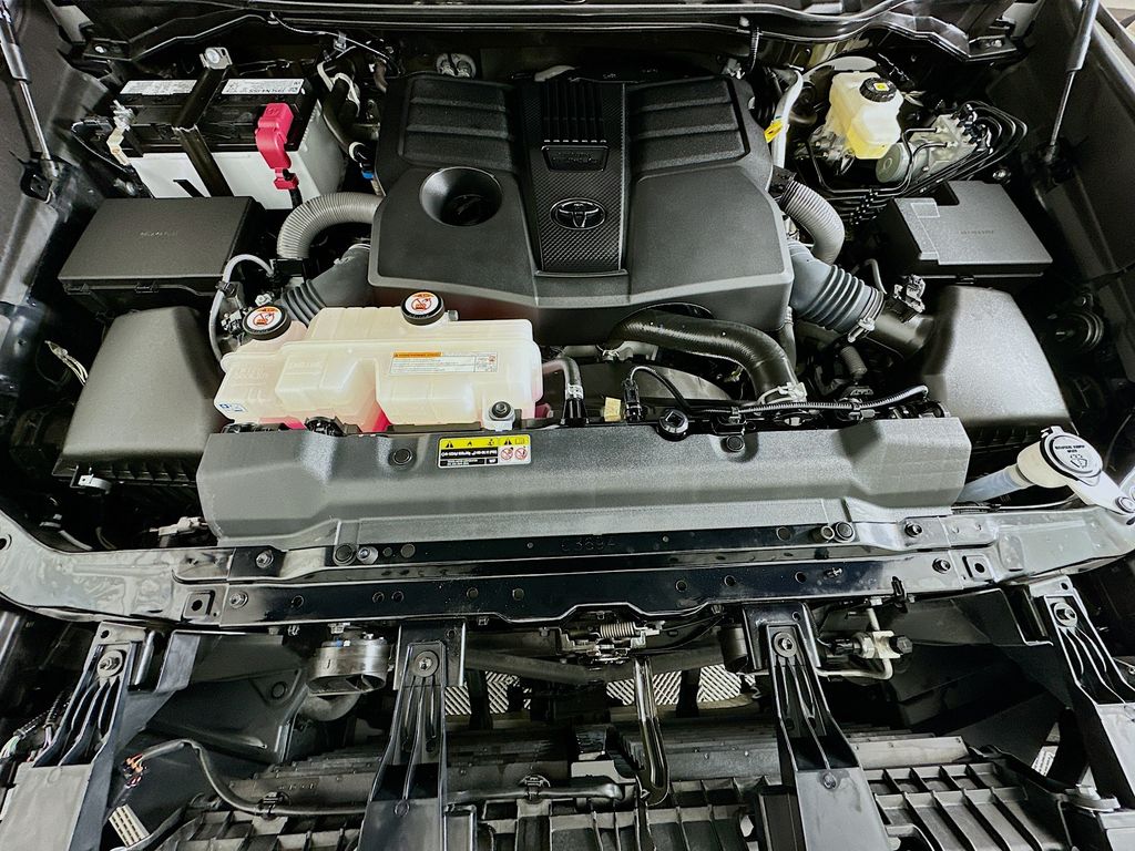 Thumbnail: 2024 Toyota Tundra - 29