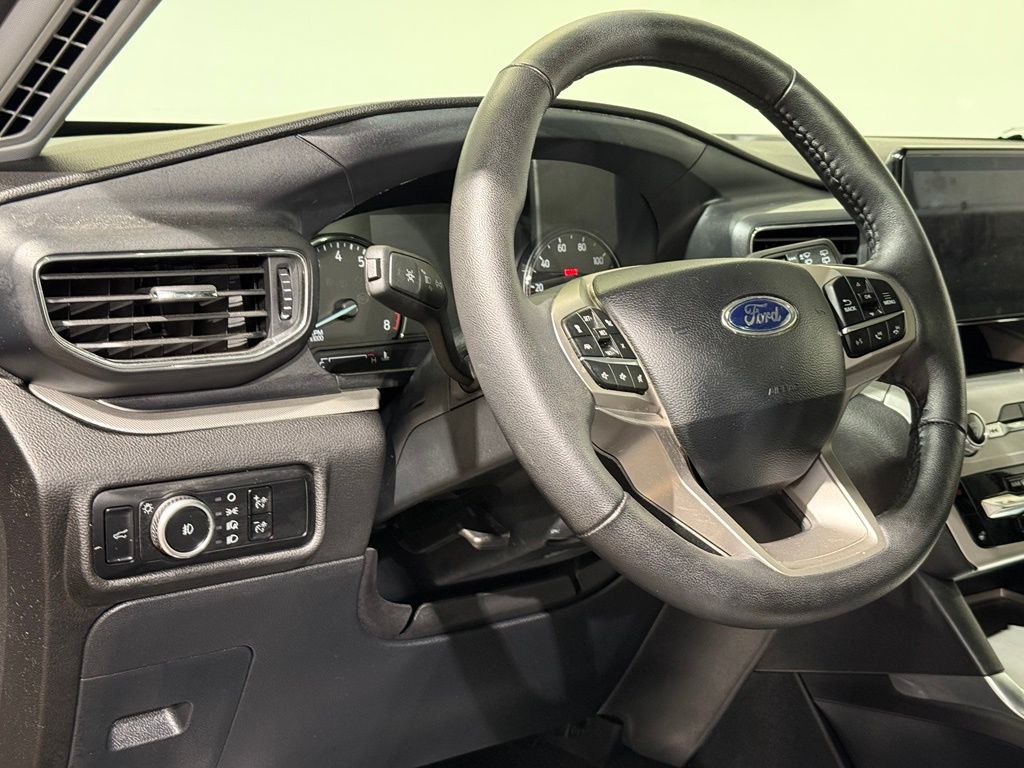 Thumbnail: 2024 Ford Explorer - 17