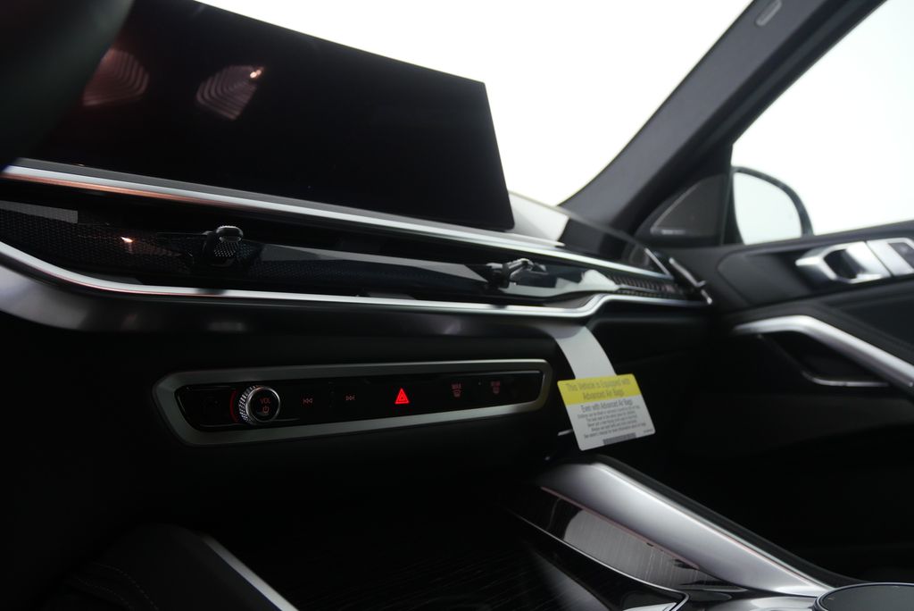 Thumbnail: 2026 BMW X6 - 19