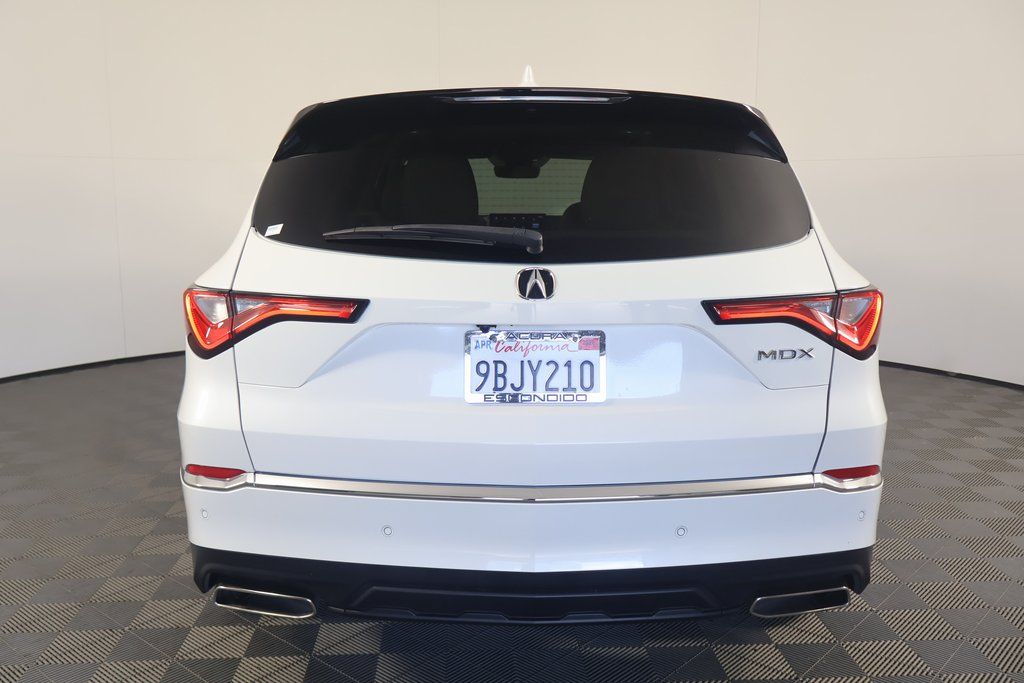 Thumbnail: 2022 Acura MDX - 5