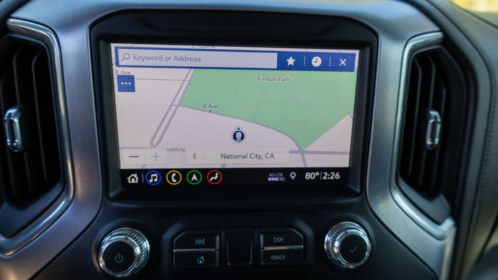 Used 2019 GMC Sierra 1500 SLT 4D Crew Cab