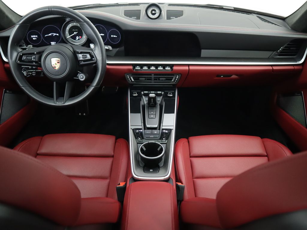 2022 Porsche 911 Turbo 13