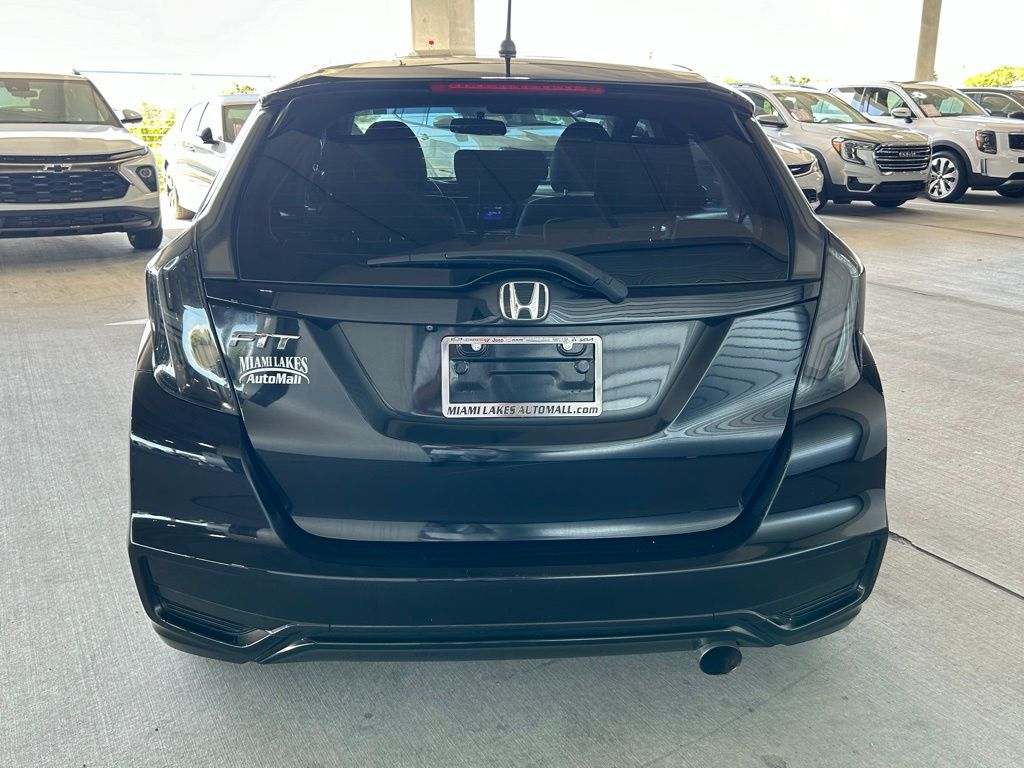Used 2019 Honda Fit LX with VIN 3HGGK5H46KM734186 for sale in Miami, FL