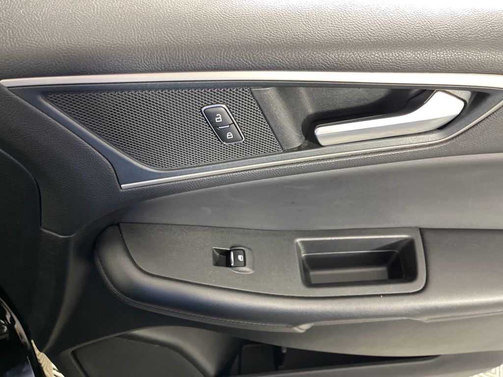 Thumbnail: 2024 Ford Edge - 11