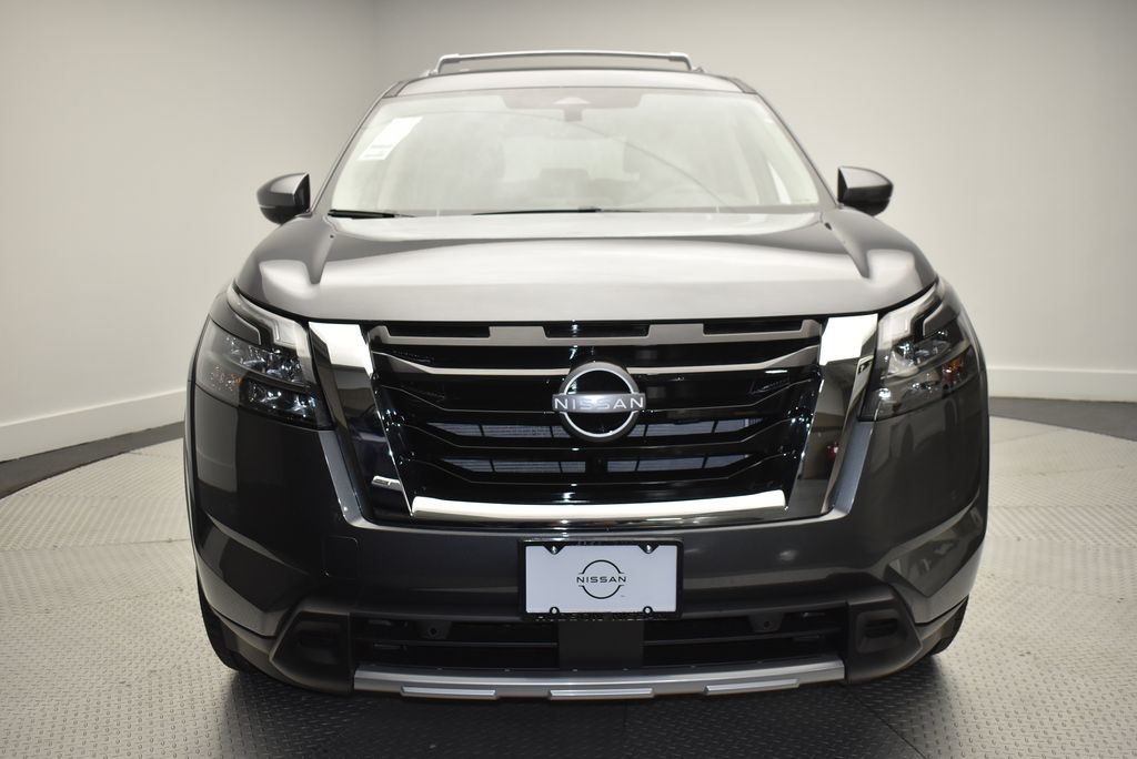 Thumbnail: 2025 Nissan Pathfinder - 2