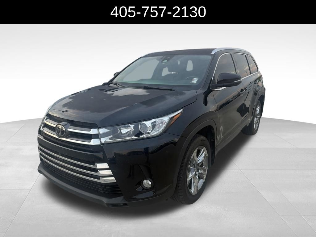 Midnight Black Metallic 2018 Toyota Highlander SUV / Crossover Front-Wheel Drive 8-Speed Automatic