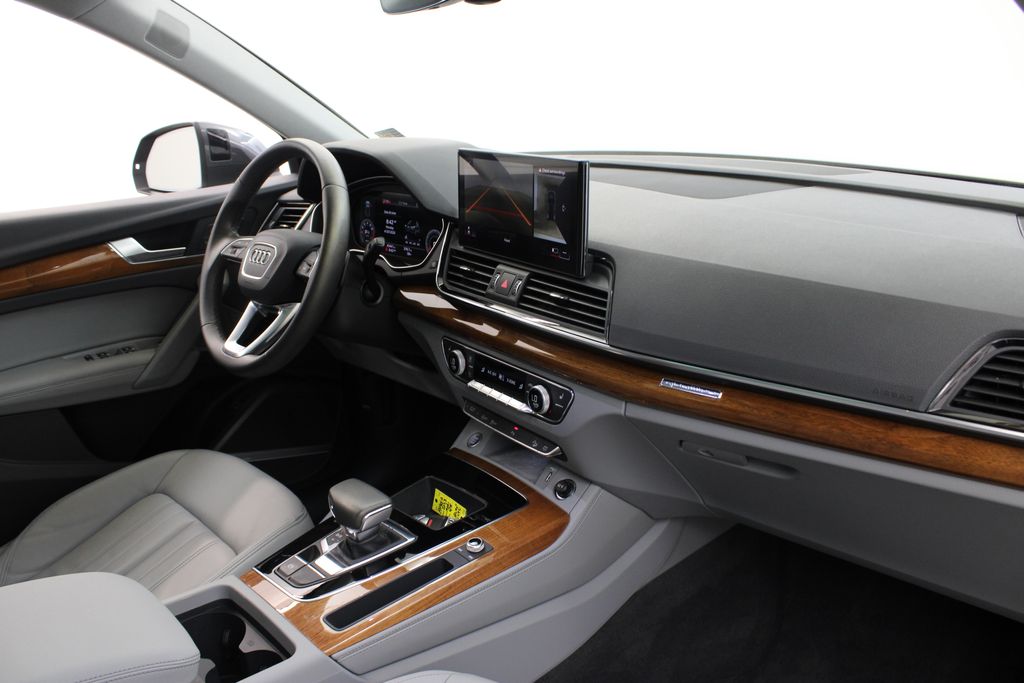 used 2023 Audi Q5 car, priced at $28,900