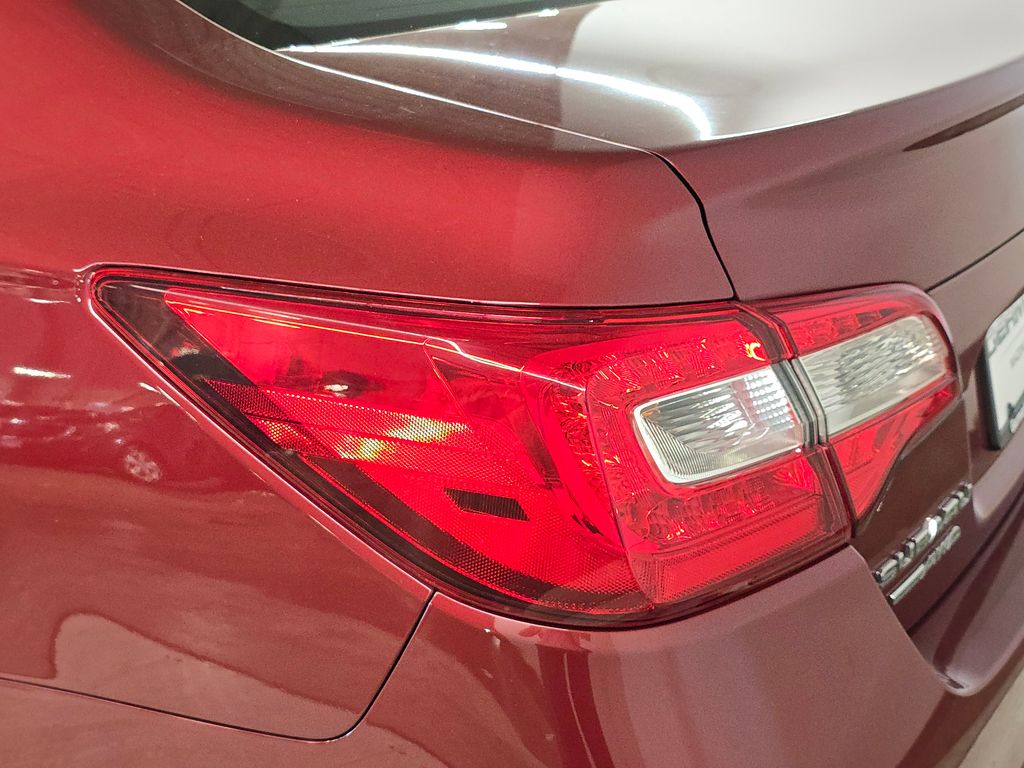 2016 Subaru Legacy 2.5i photo 12