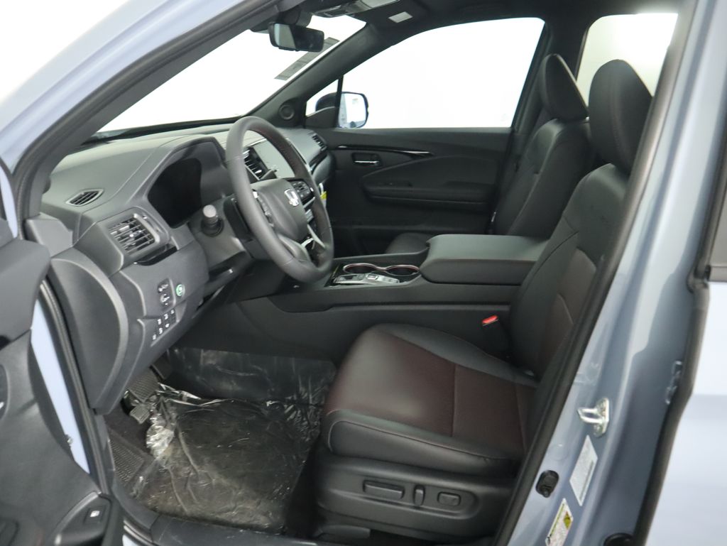 Thumbnail: 2025 Honda Ridgeline - 19