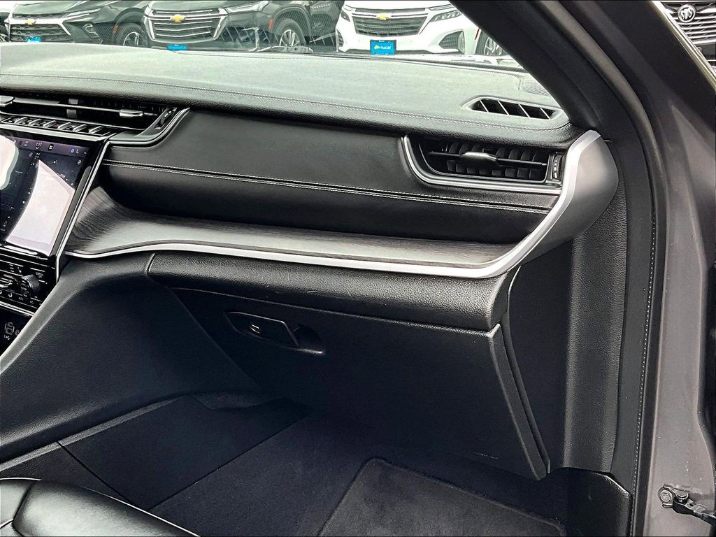 2024 Jeep Grand Cherokee — photo 13