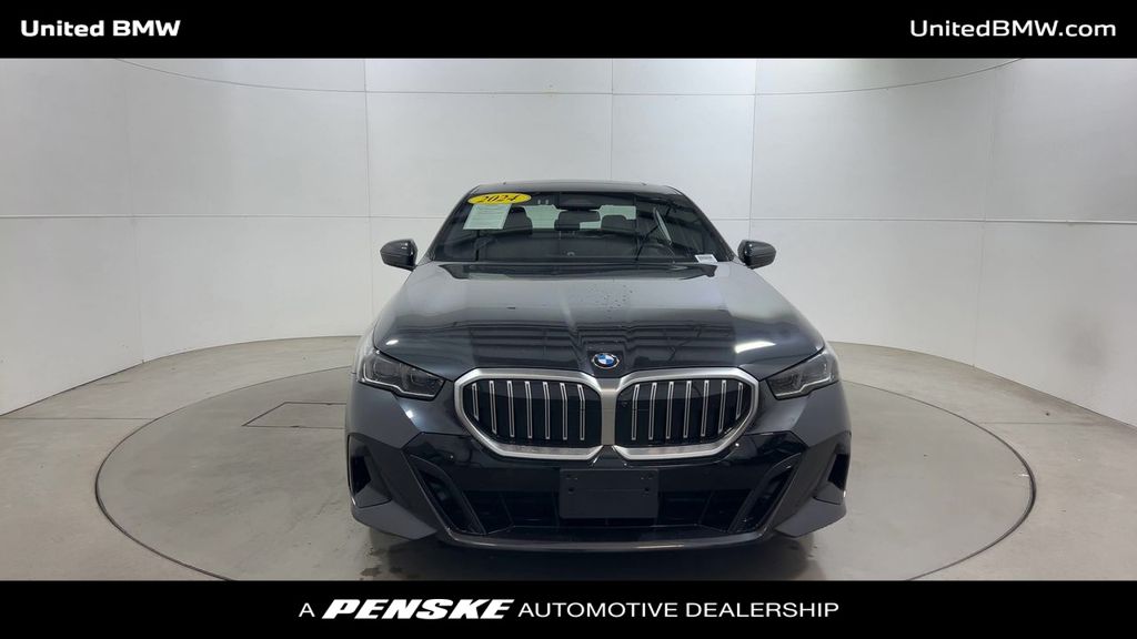 2024 BMW 5 Series 530i xDrive 3