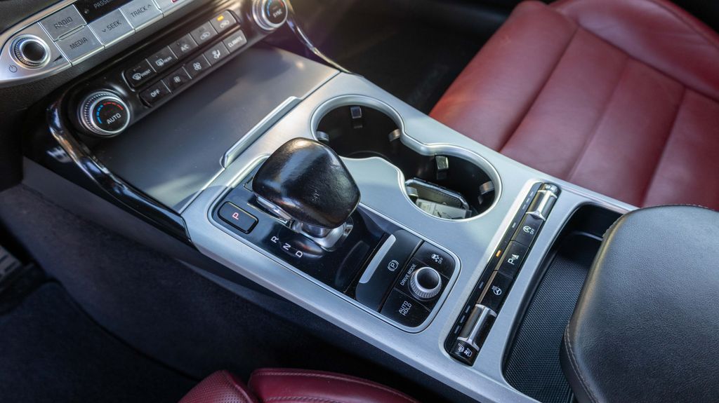 Used 2018 Kia Stinger GT2 4D Sedan