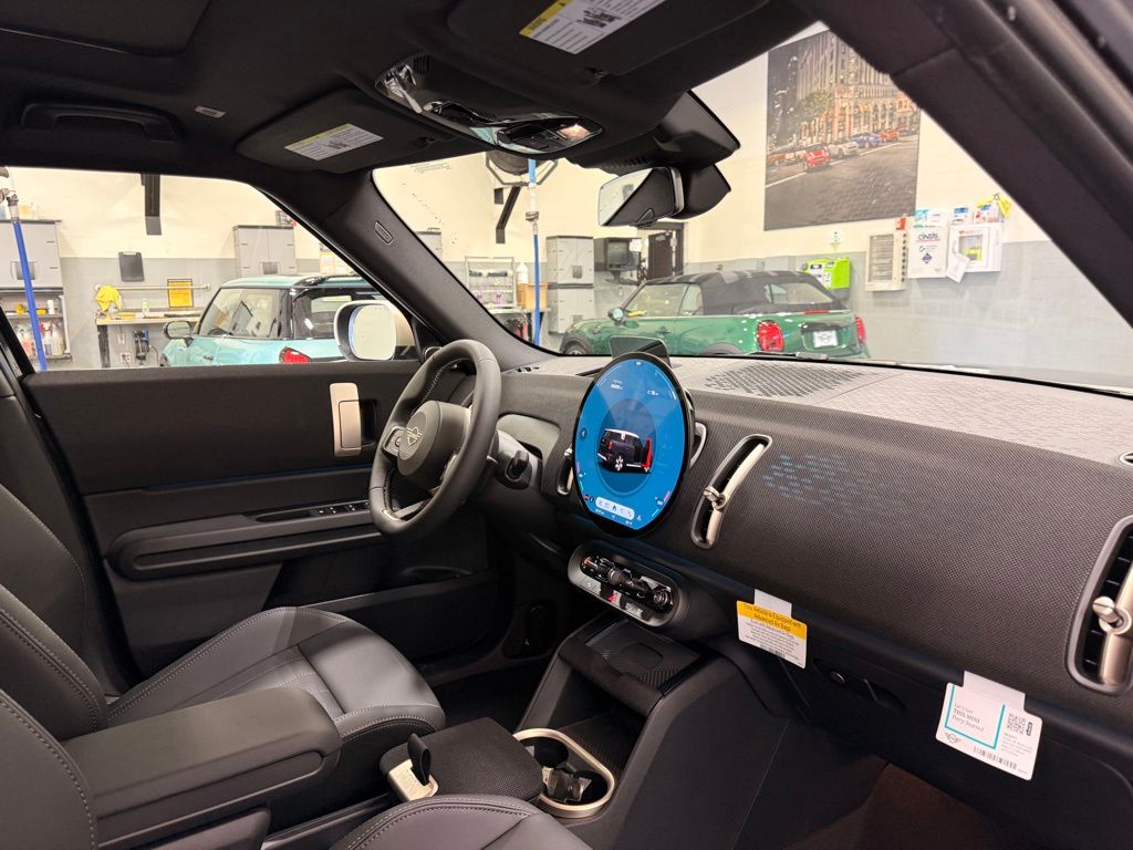 Thumbnail: 2027 MINI Cooper Countryman - 28