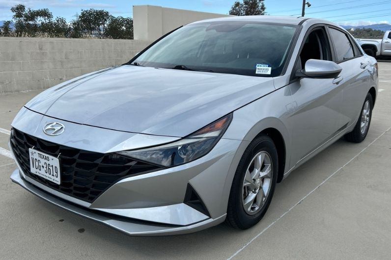 Used 2021 Hyundai Elantra SE 4D Sedan