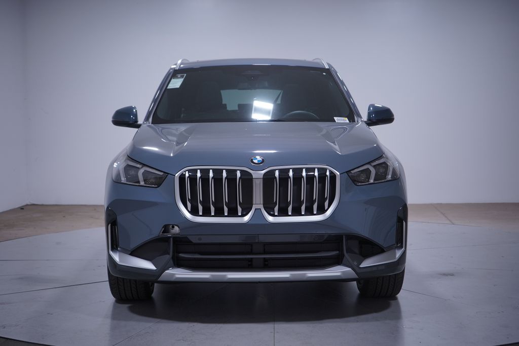 Thumbnail: 2026 BMW X1 - 4