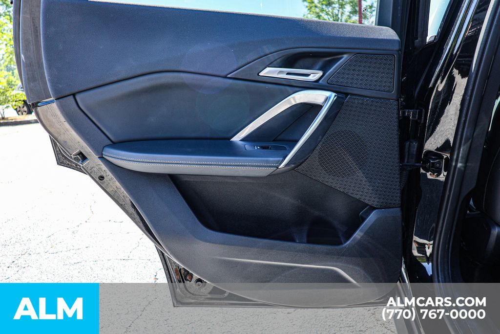Used 2023 Black BMW xDrive28i image 53