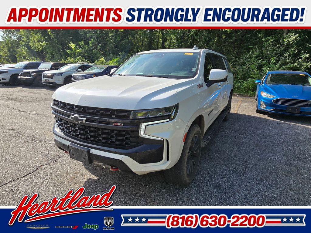 White (Iridescent Pearl Tricoat) 2023 Chevrolet Suburban SUV / Crossover Four-Wheel Drive