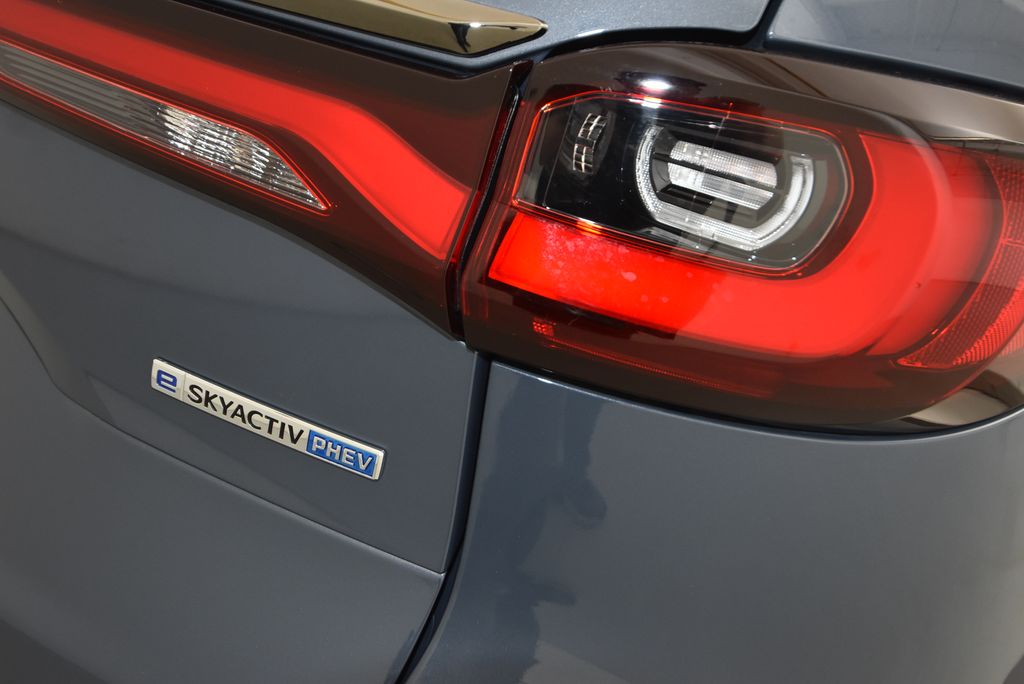 2025 Mazda CX-70 PHEV Premium Plus photo