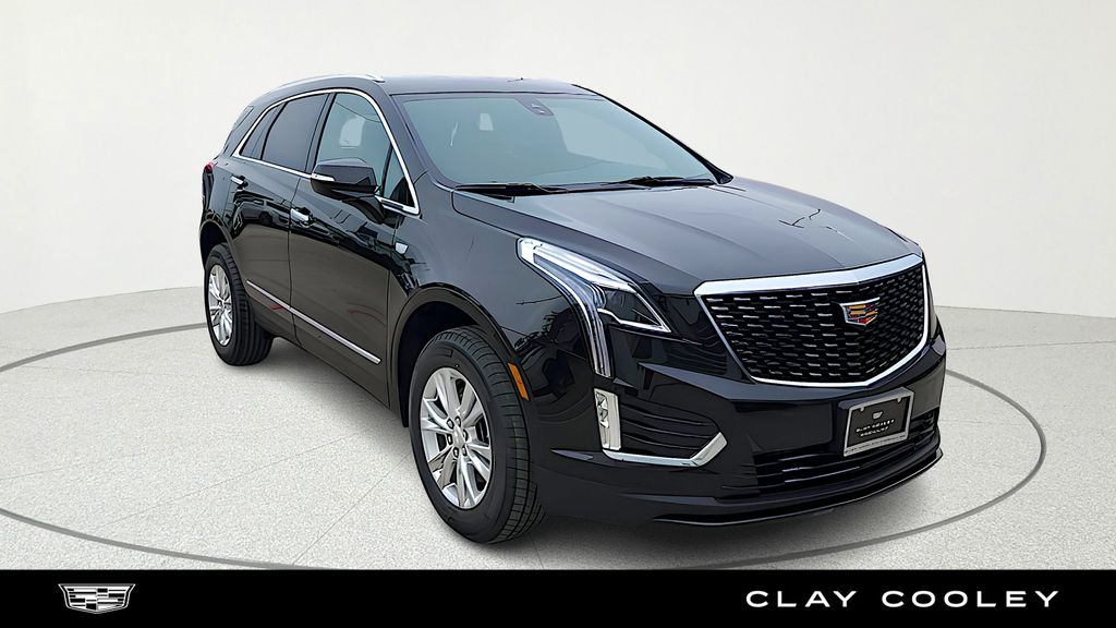 Stellar Black Metallic 2026 Cadillac XT5 Luxury FWD SUV / Crossover Front-Wheel Drive 9-Speed Automatic
