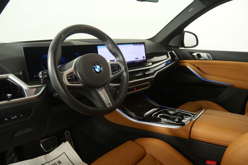 Thumbnail: 2026 BMW X5 - 12