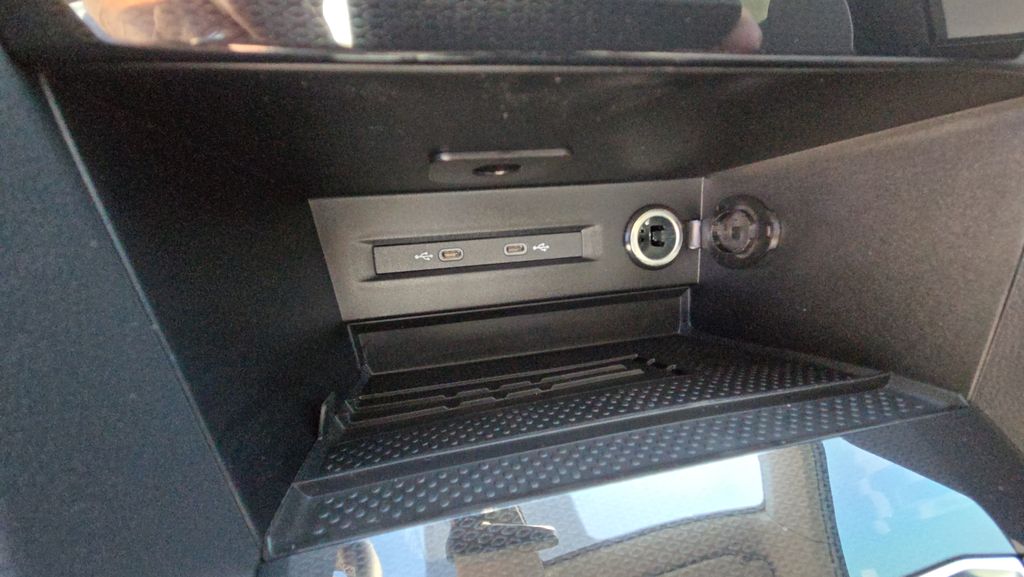 2025 Volkswagen Taos