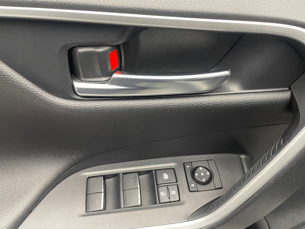 Thumbnail: 2023 Toyota RAV4 - 10