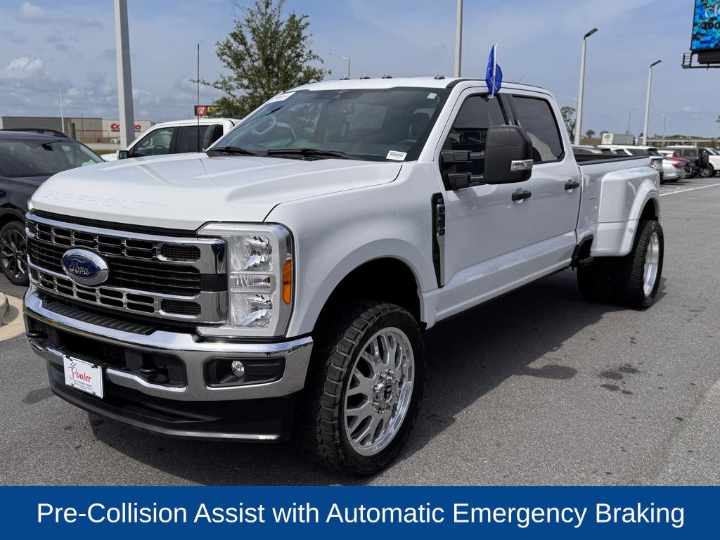2023 Ford F-350 Super Duty XLT