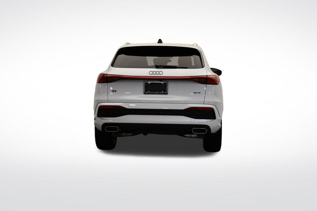 Thumbnail: 2025 Audi Q5 - 4