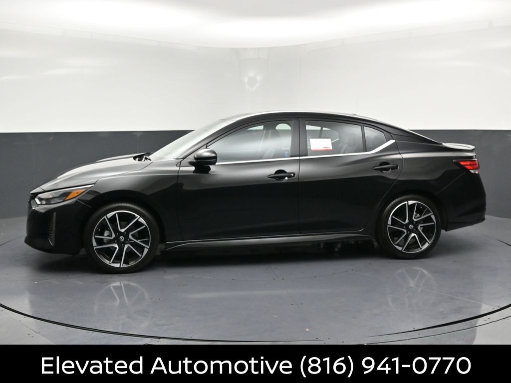 Certified 2025 Nissan Sentra SR with VIN 3N1AB8DV4SY400335 for sale in Kansas City