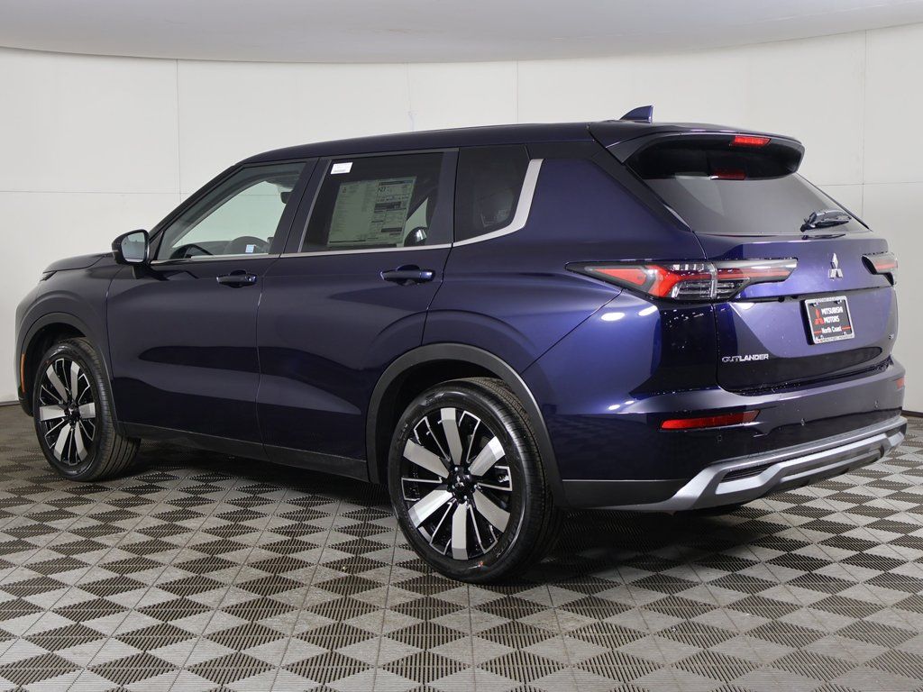 New 2026 Blue Mitsubishi SE image 11