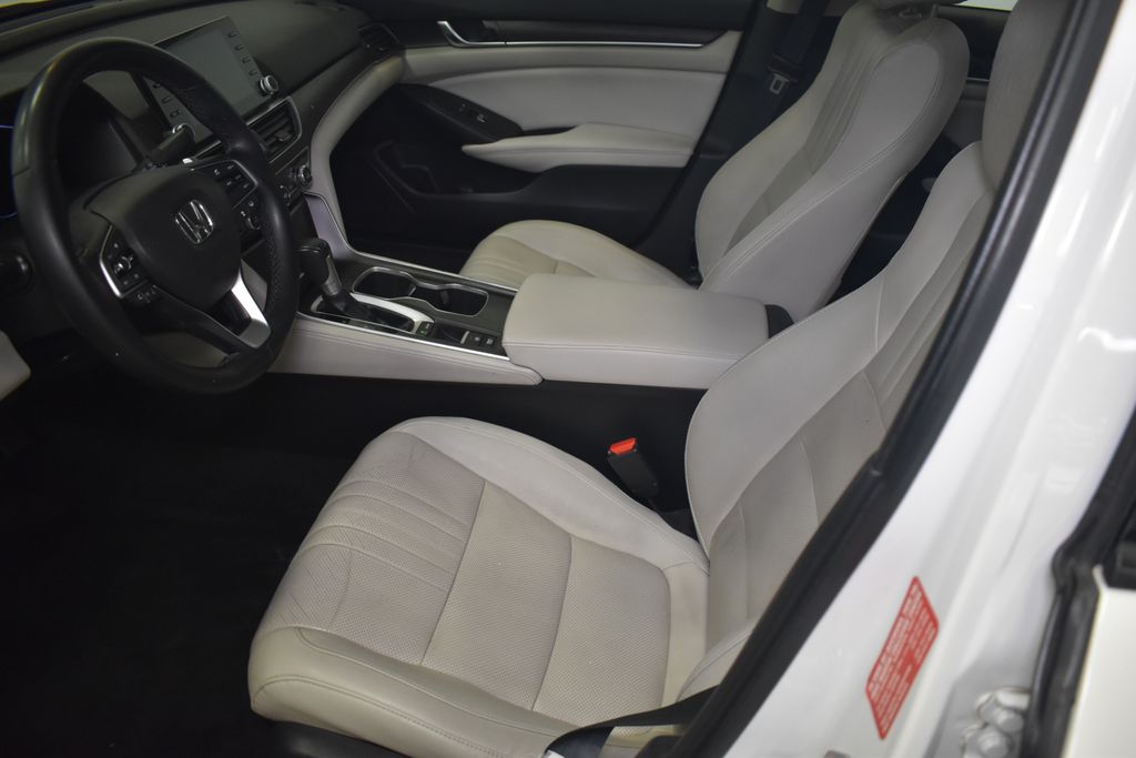 Thumbnail: 2018 Honda Accord - 27