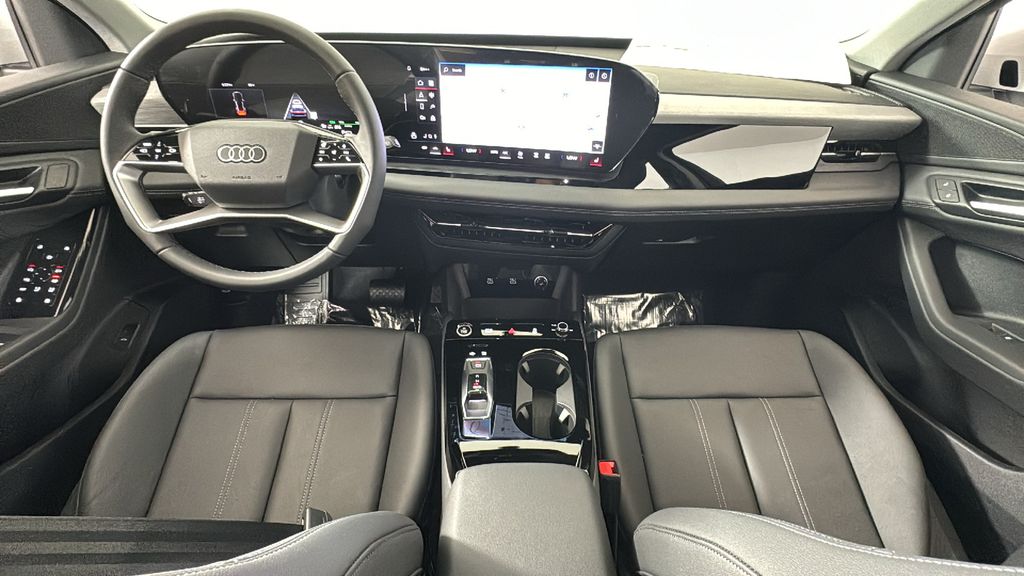 2025 Audi Q6 e-tron Premium 10