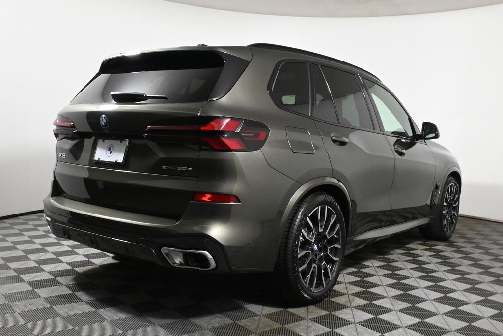 Thumbnail: 2026 BMW X5 - 7