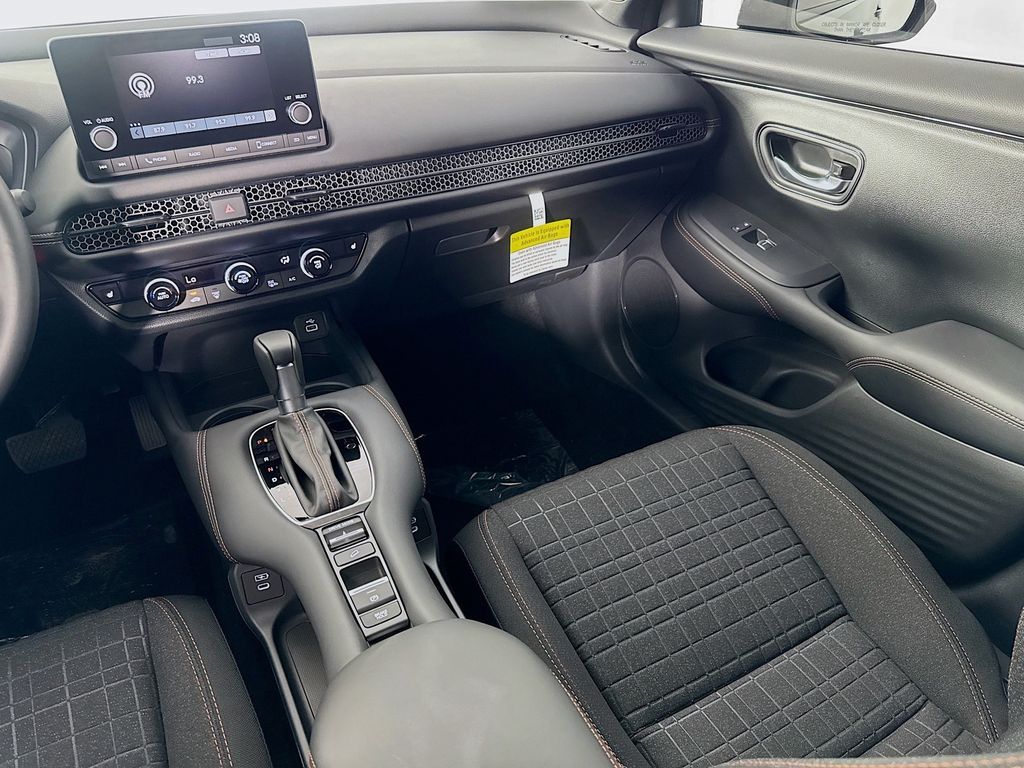 Used Car 2025 Honda Hr-v  Sport For Sale Under $30,000 In Austin, Texas