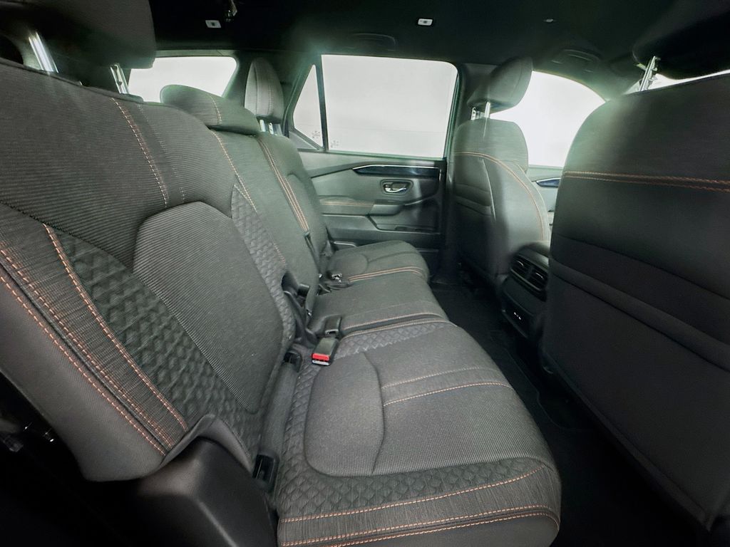 Used Car 2025 Honda Pilot  Sport For Sale Under $40,000 In Austin, Texas