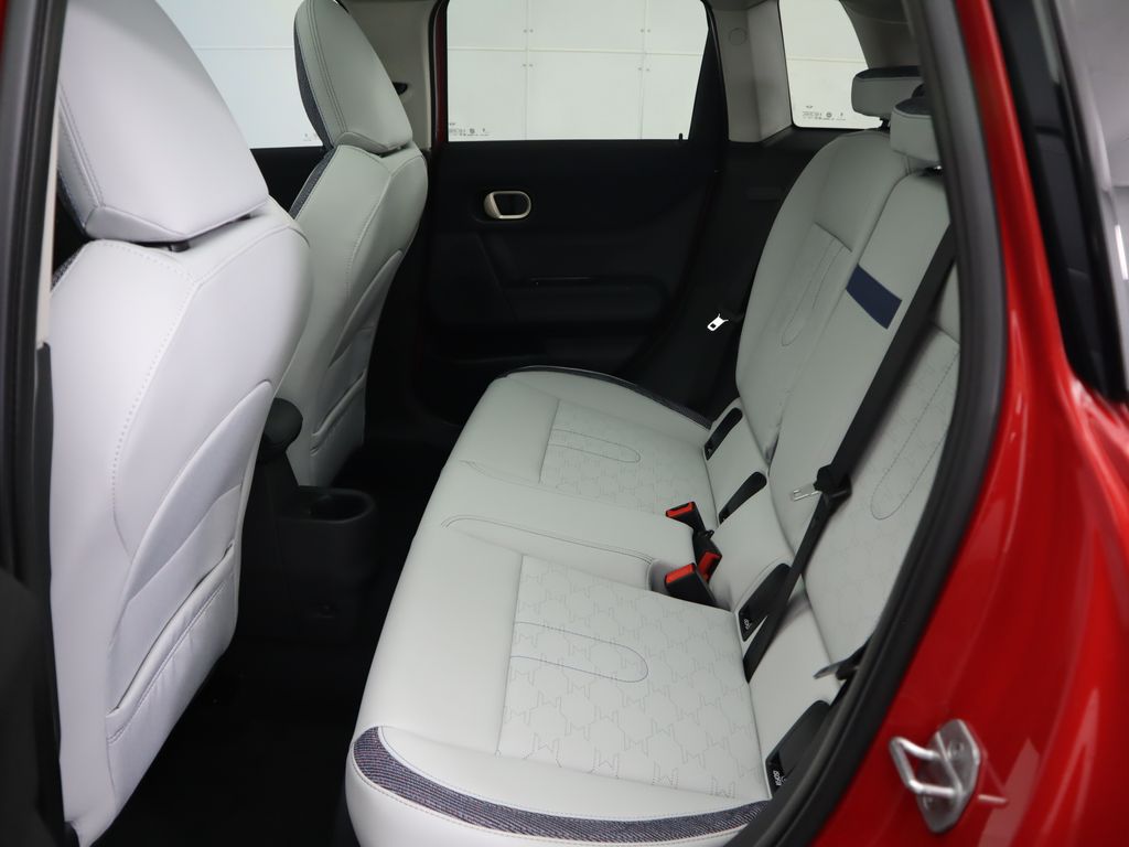 2025 MINI Cooper Hardtop S 23