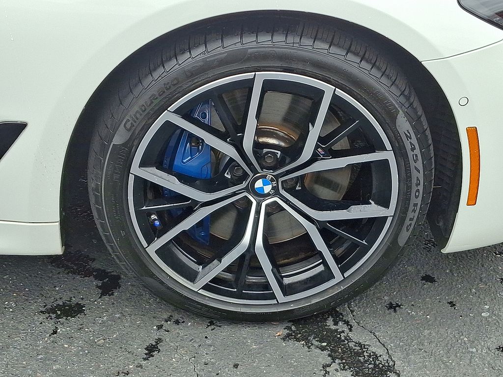 Thumbnail: 2021 BMW 5 Series - 8