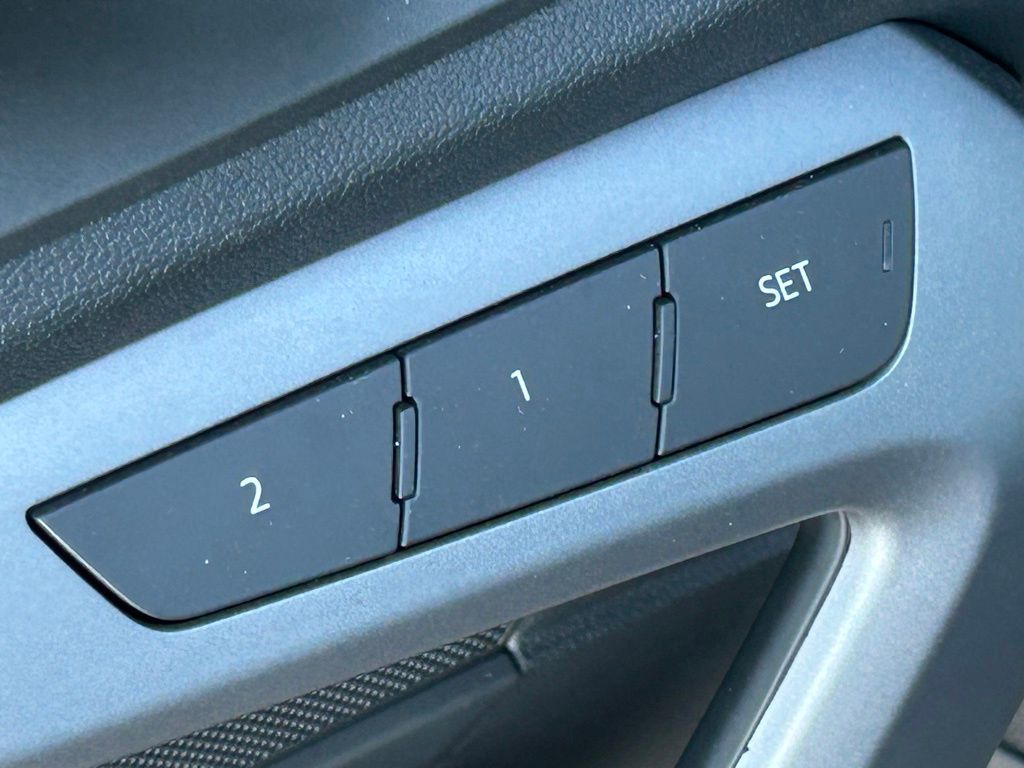 Certified Used 2025 Black Metallic Audi 40 Premium image 66