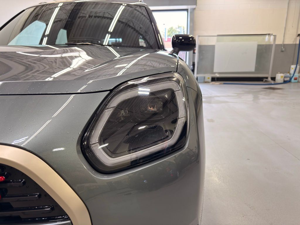 Thumbnail: 2025 MINI Cooper Countryman - 9