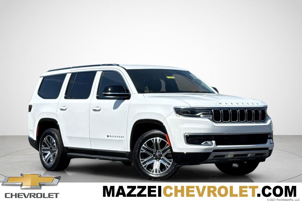 Bright White Clearcoat 2025 Jeep Wagoneer Series II 4WD SUV / Crossover Four-Wheel Drive 8-Speed Automatic