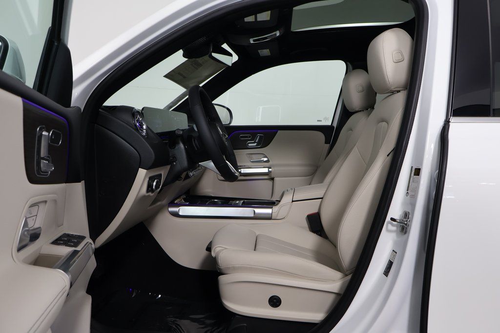 Thumbnail: 2026 Mercedes-Benz GLB - 5