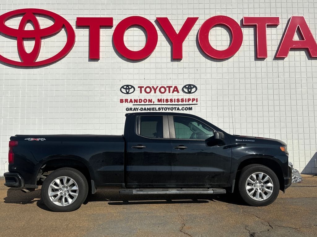 2021 Chevrolet Silverado 1500 Custom's photo