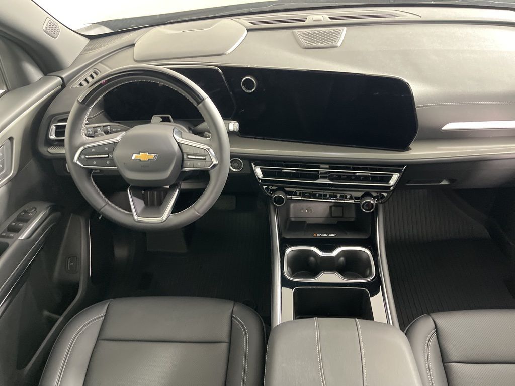 Thumbnail: 2026 Chevrolet Traverse - 15