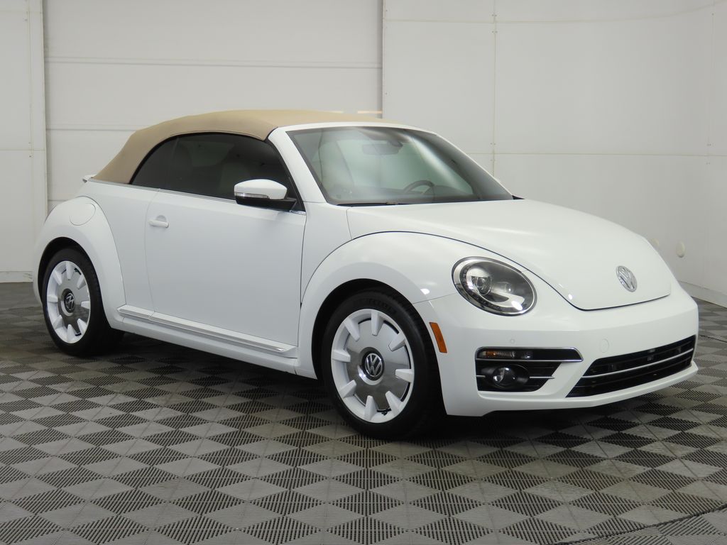 Thumbnail: 2019 Volkswagen Beetle - 11