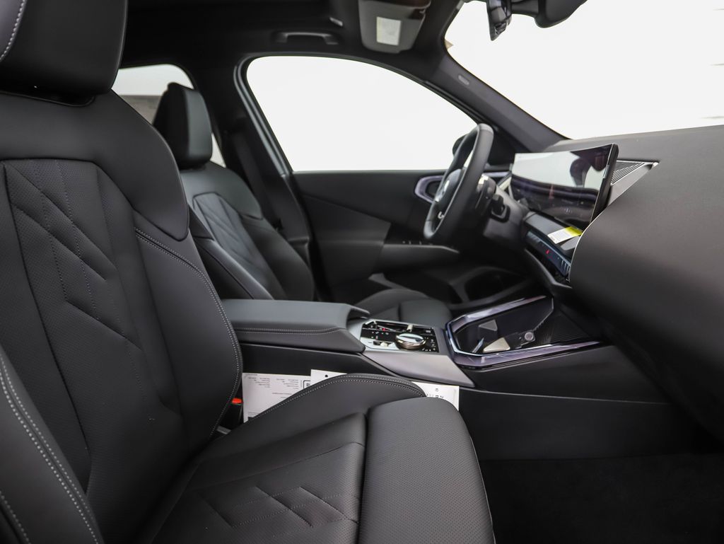 Thumbnail: 2025 BMW X3 - 29