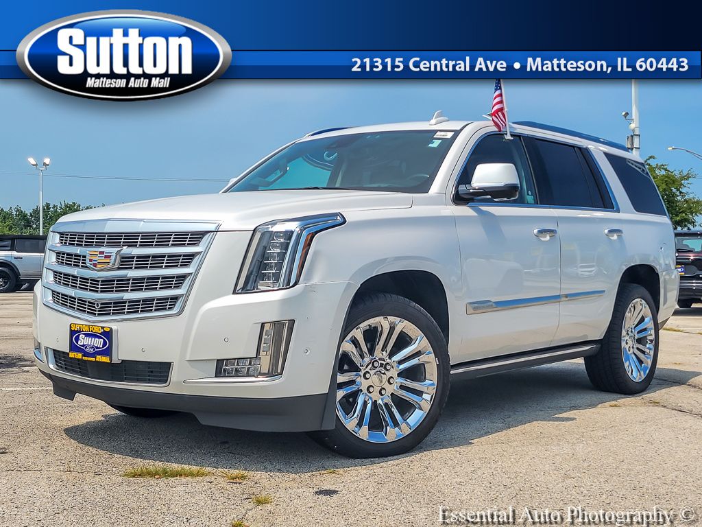 Crystal White Tricoat 2020 Cadillac Escalade SUV / Crossover Four-Wheel Drive 
