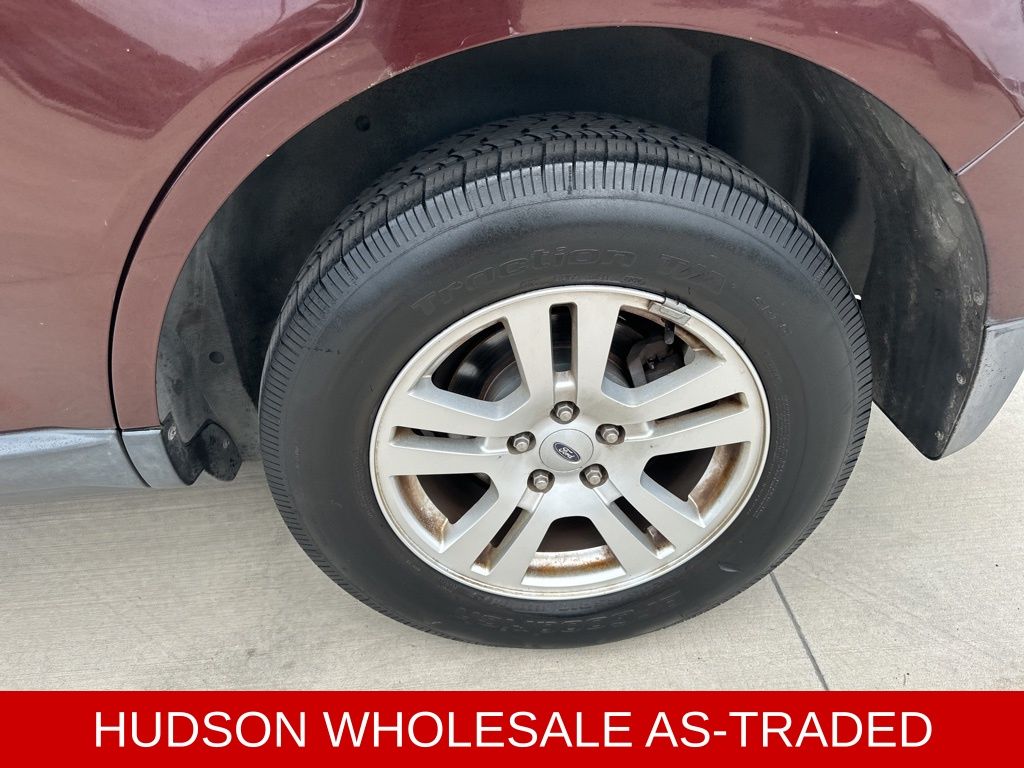 2009 Cinnamon Clearcoat Metallic Ford Edge SE FWD SUV