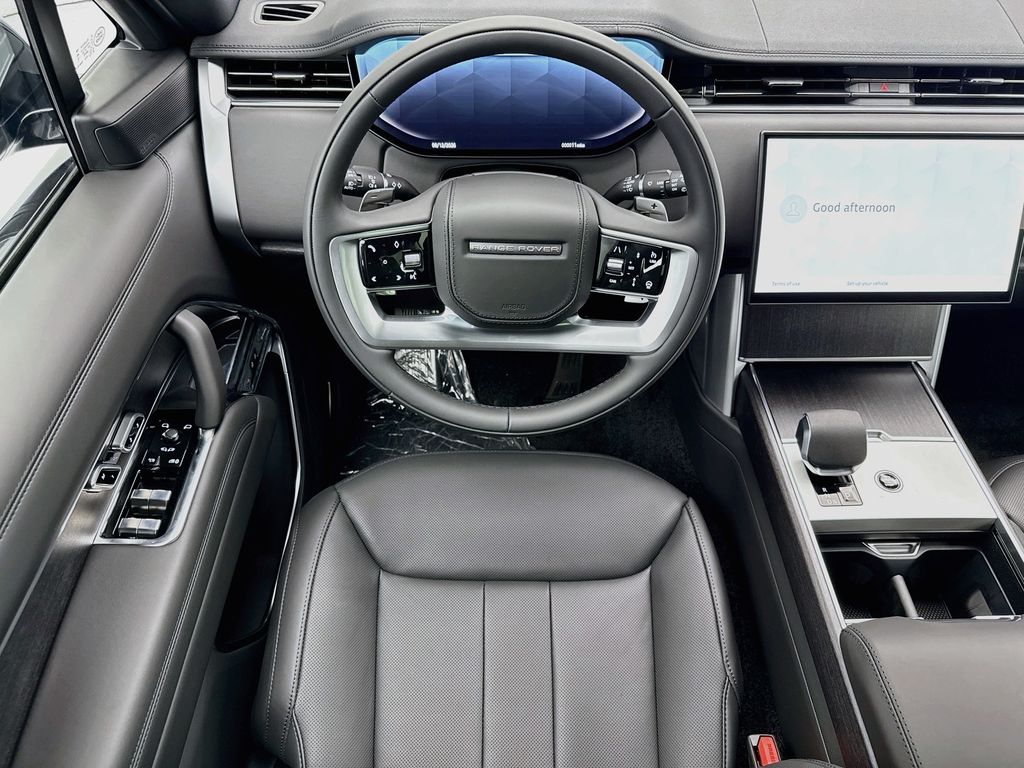 Thumbnail: 2026 Land Rover Range Rover - 10