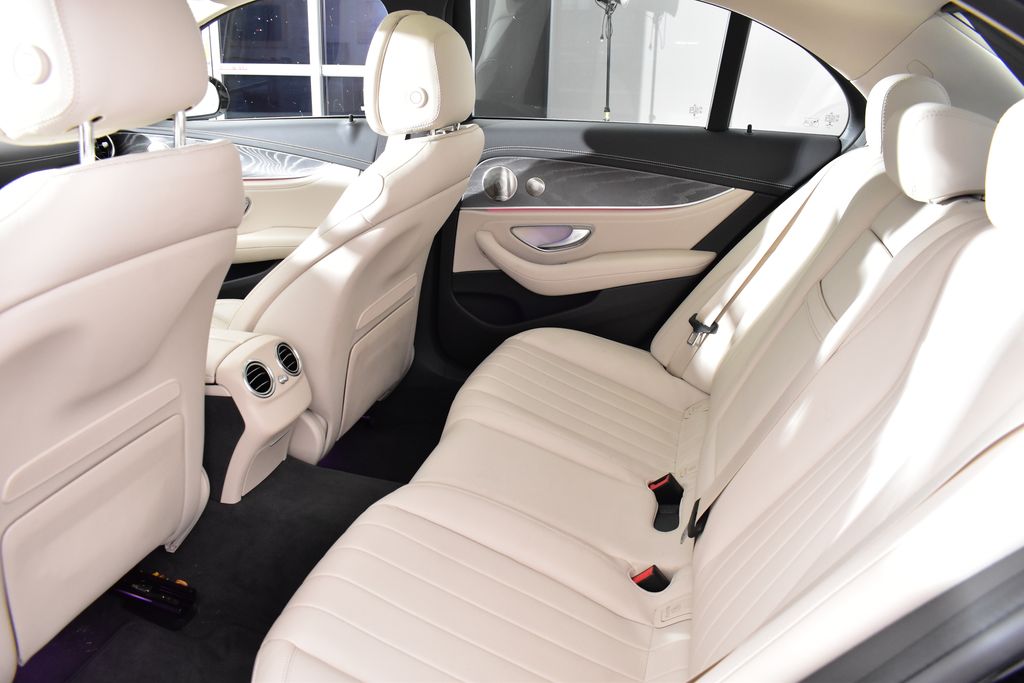 Thumbnail: 2023 Mercedes-Benz E-Class - 31