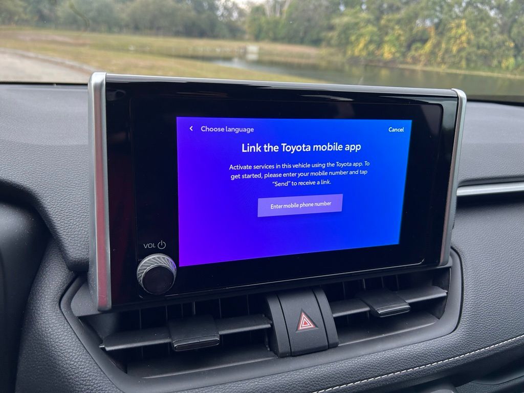 Thumbnail: 2024 Toyota RAV4 - 23